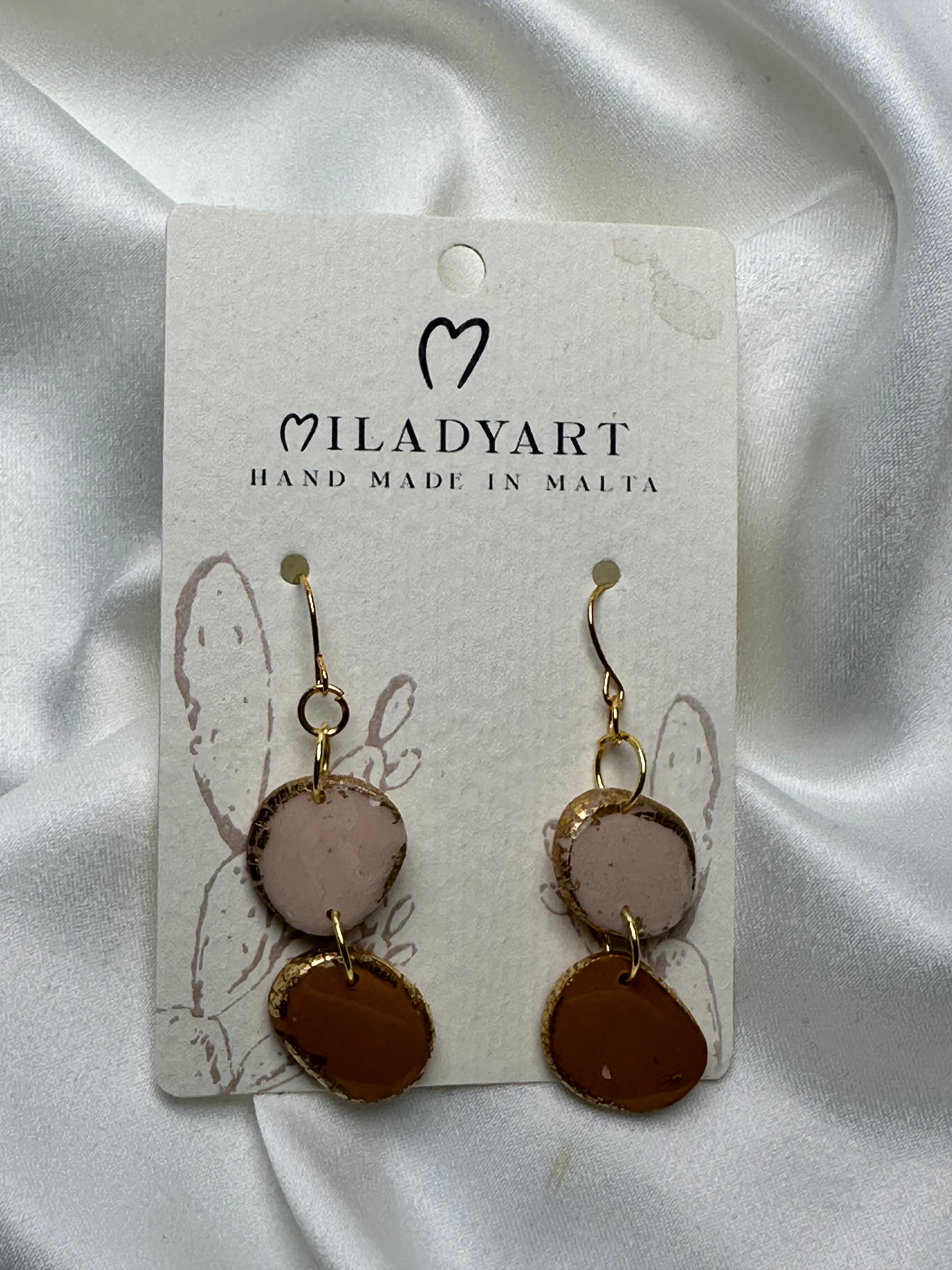 Earrings Pendent Iregular Circle White Light Brown