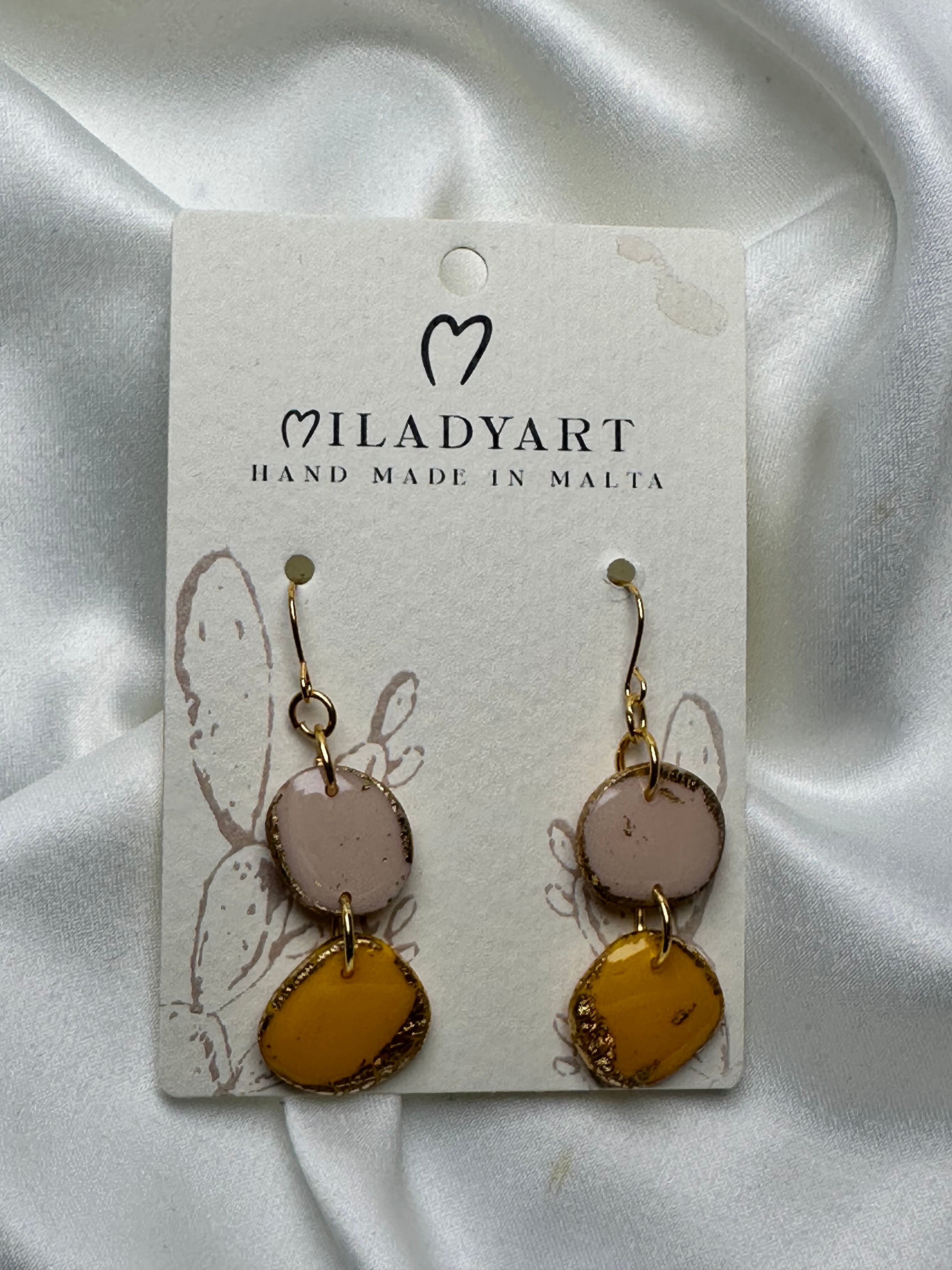 Earrings Pendent Iregular Circle Yellow White