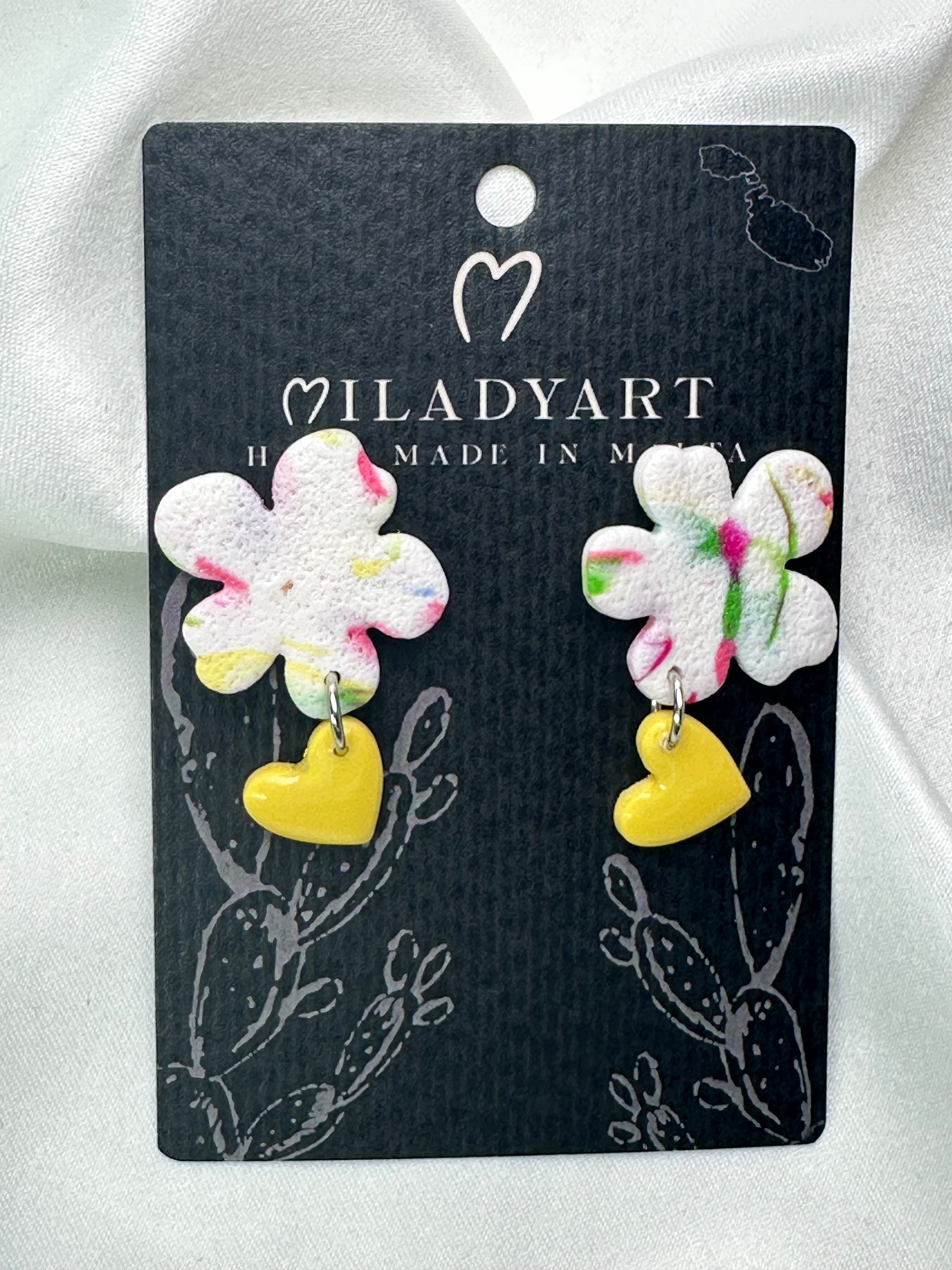 Earrings Pendent Abstract Big Flower With Heart Mixed