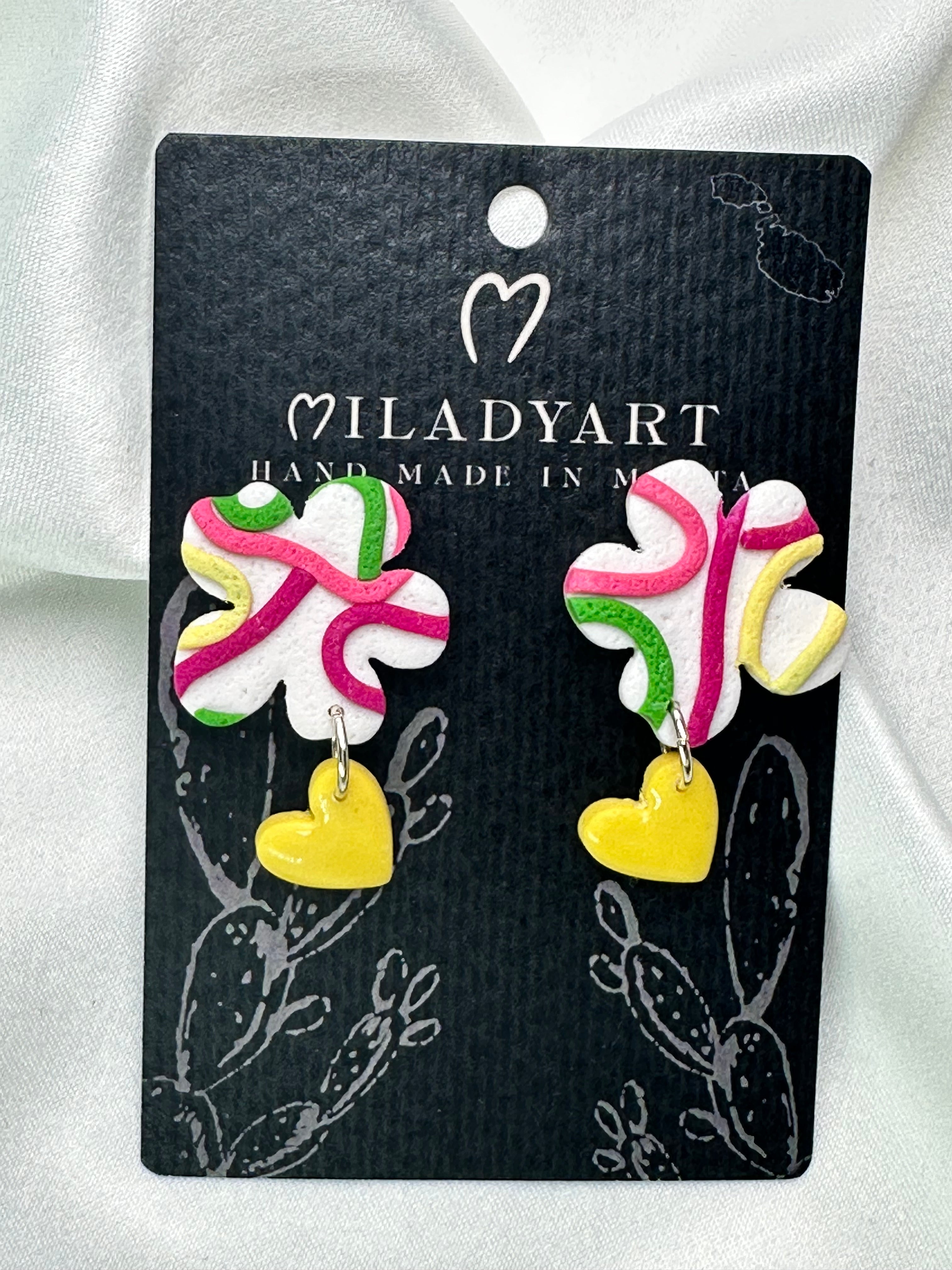 Earrings Pendent Abstract Big Flower With Heart