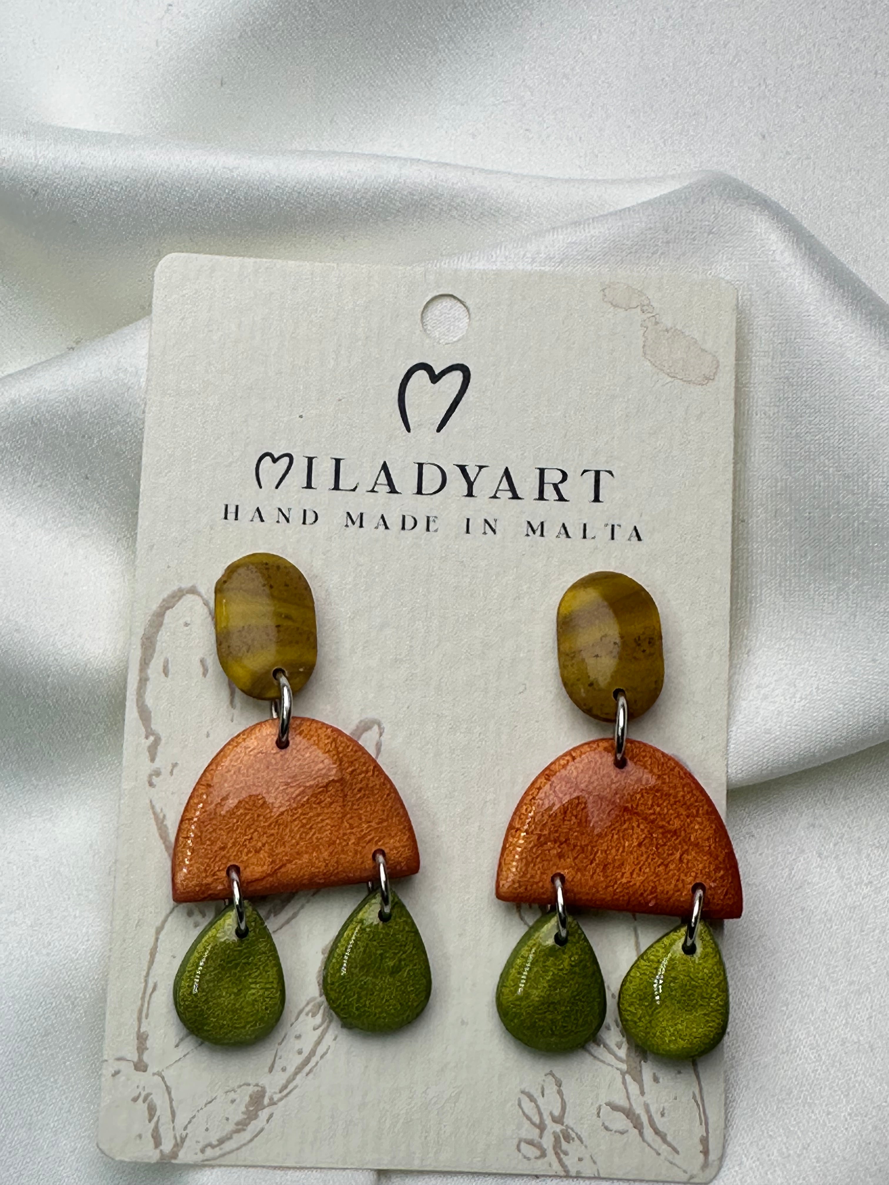Earrings Semicircle Pendent Metallic Brown Lime Color
