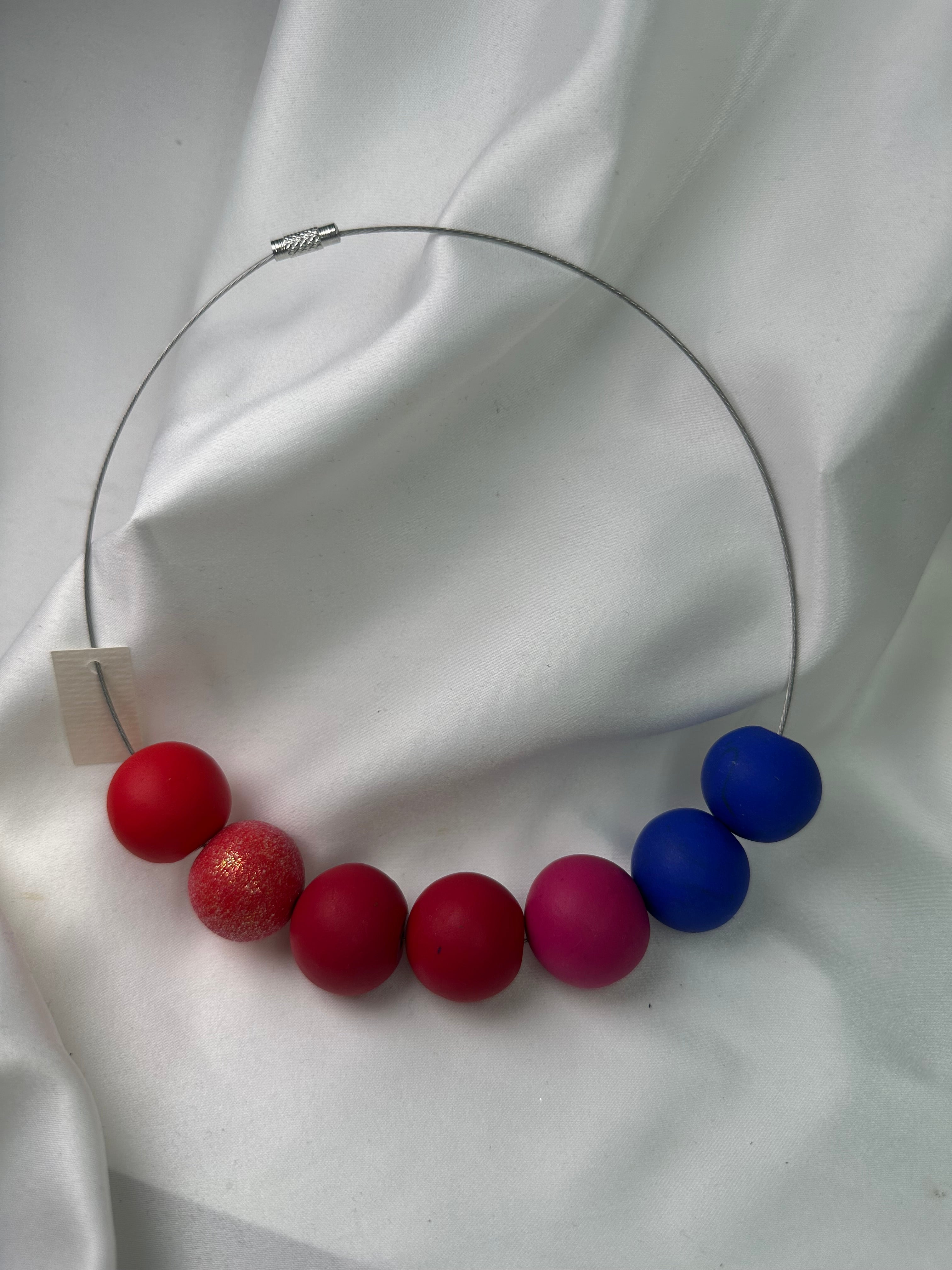 Necklace With Balls Mixed Red Pink Blue