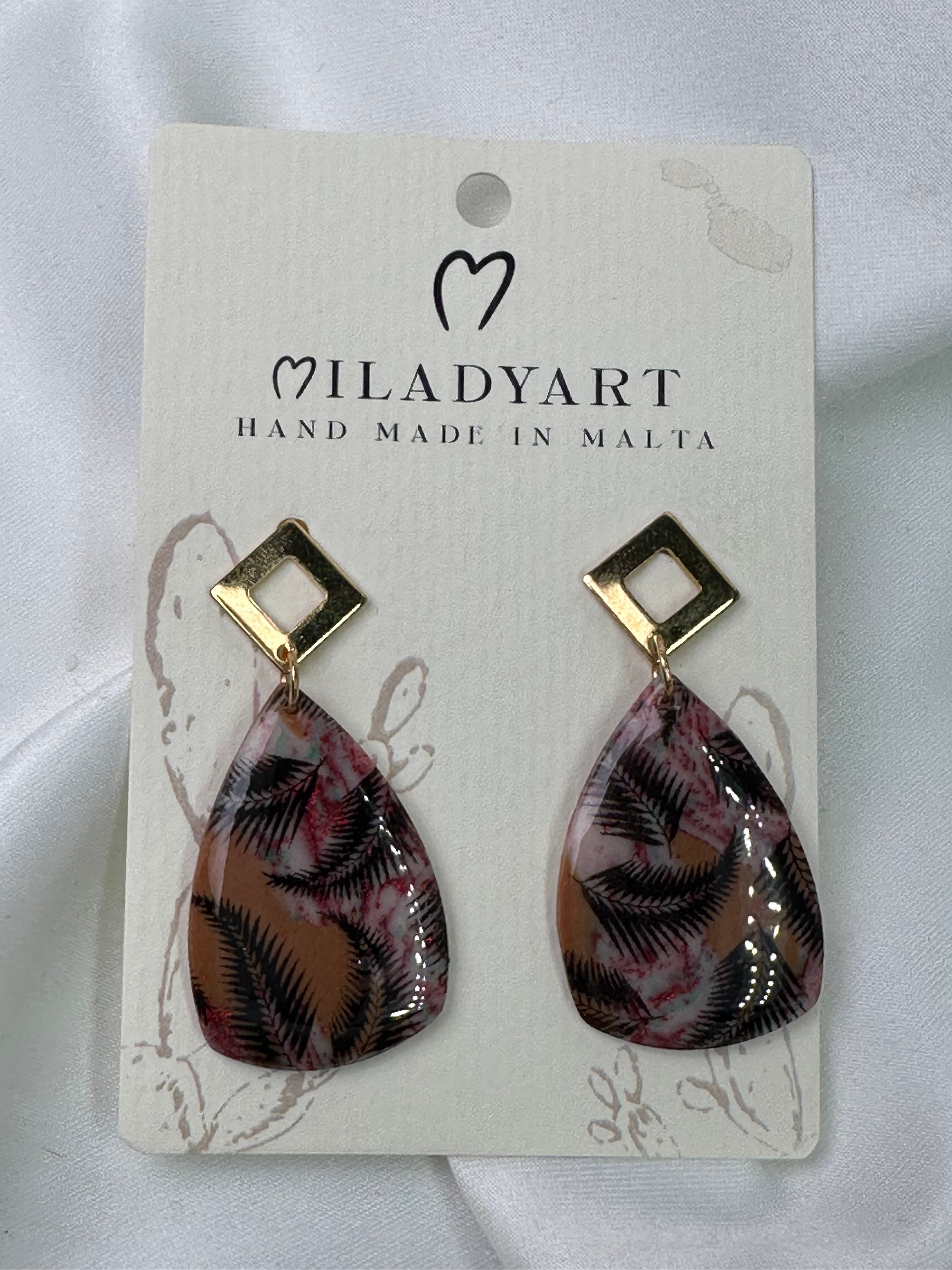 Earrings Pendent Triangle Feather Brown