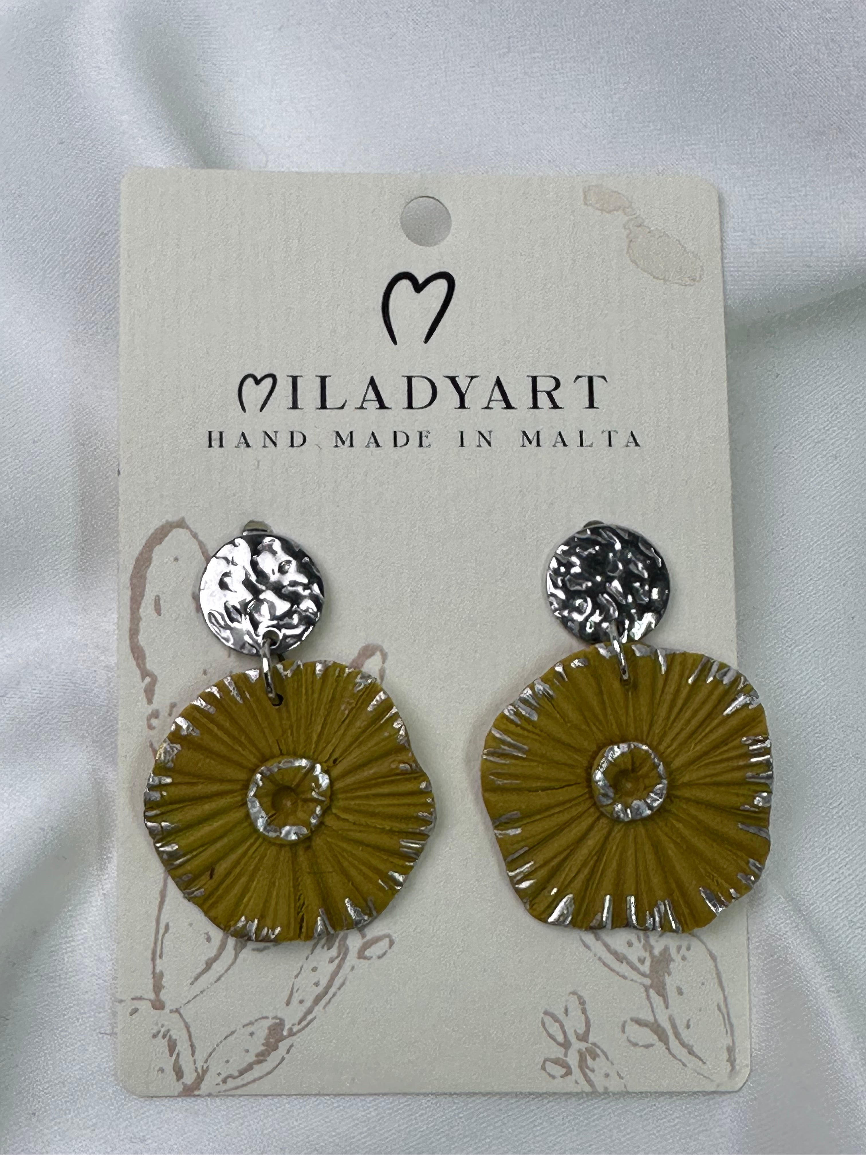 Earrings Pendant Flower Lime Color