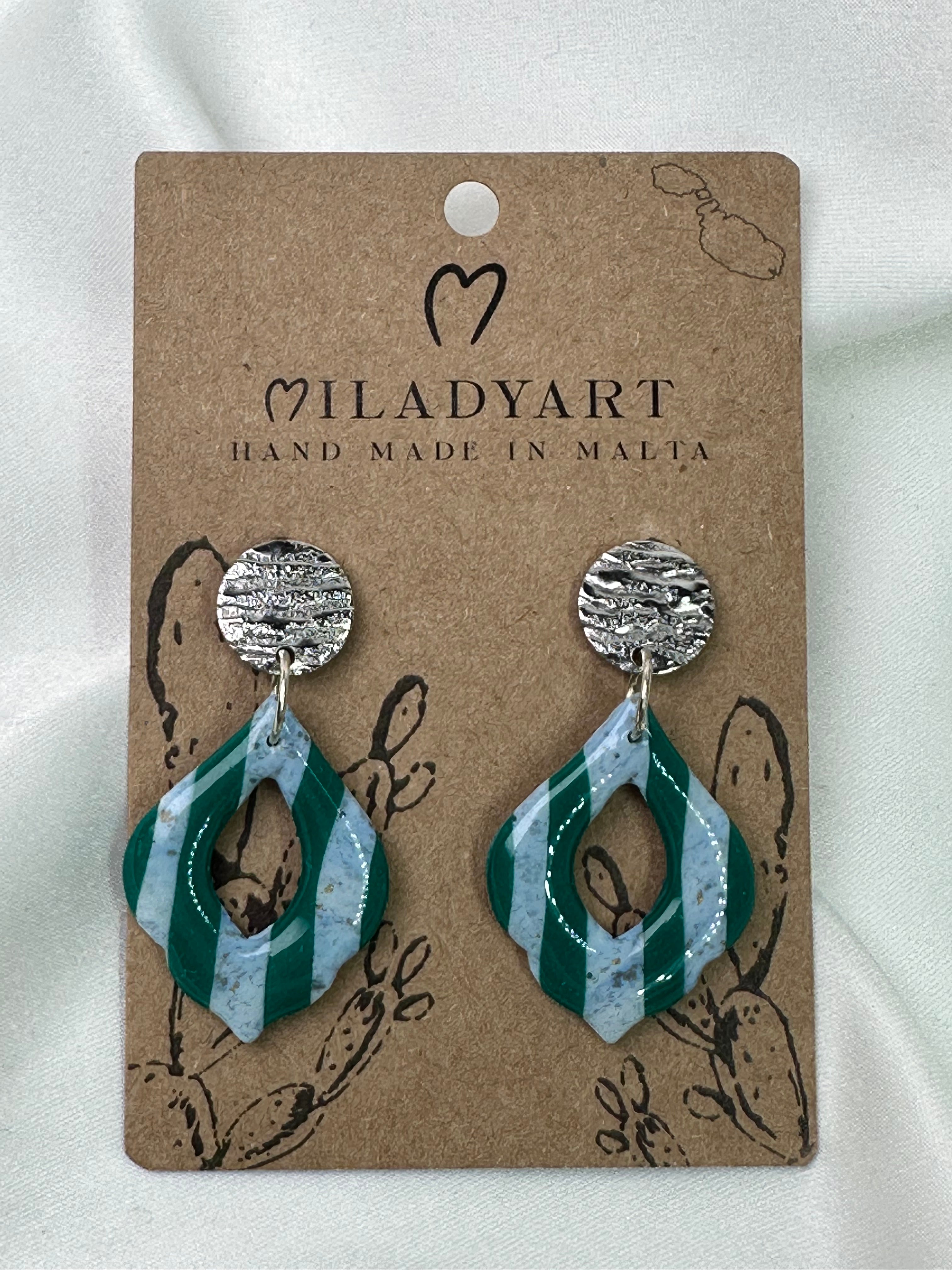 Earrings Pendent Gray Green Leaves