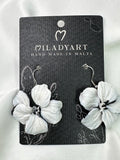 Earrings Pendant Flower Fantasy White